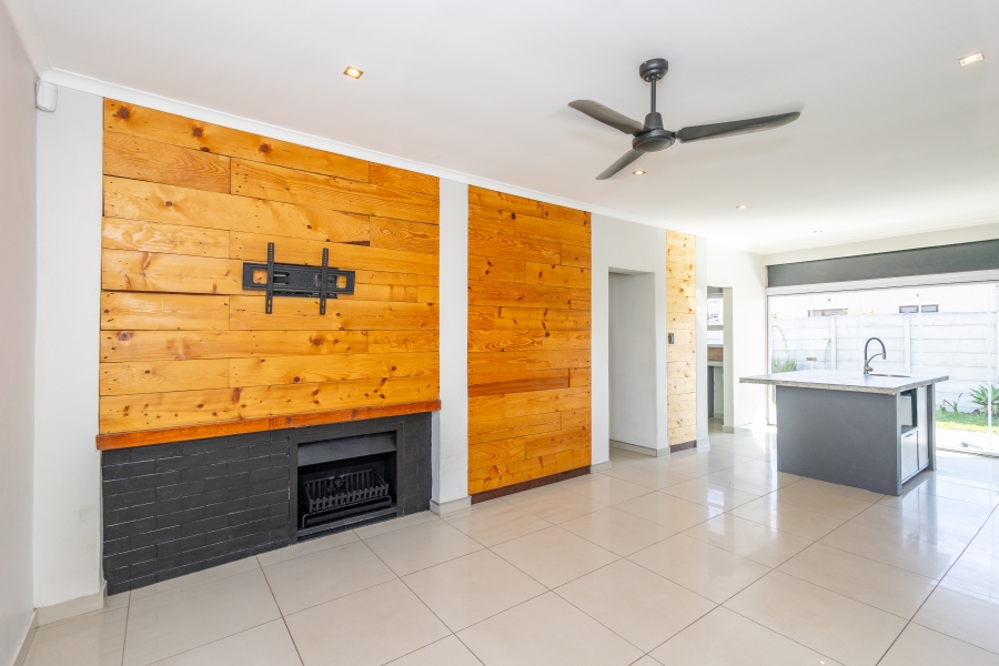 To Let 3 Bedroom Property for Rent in Zoo Park Western Cape